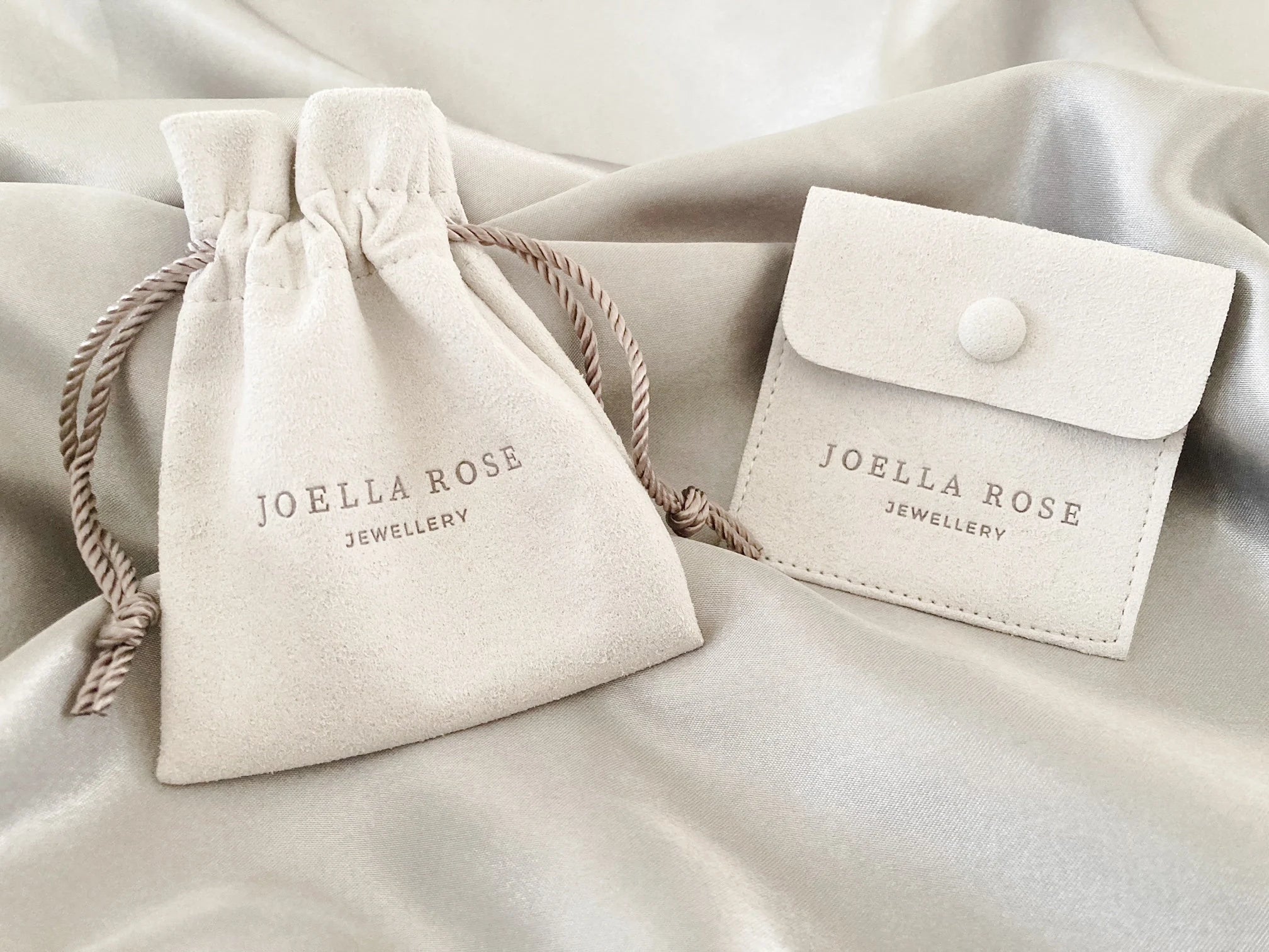 18K Gold Love Bracelet: Minimalist Friendship Jewelry, Gift for Her